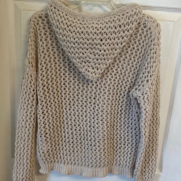 Open-Knit Hoodie Sweater in Cream by Artelier Nicole Miller - Picture 6 of 8